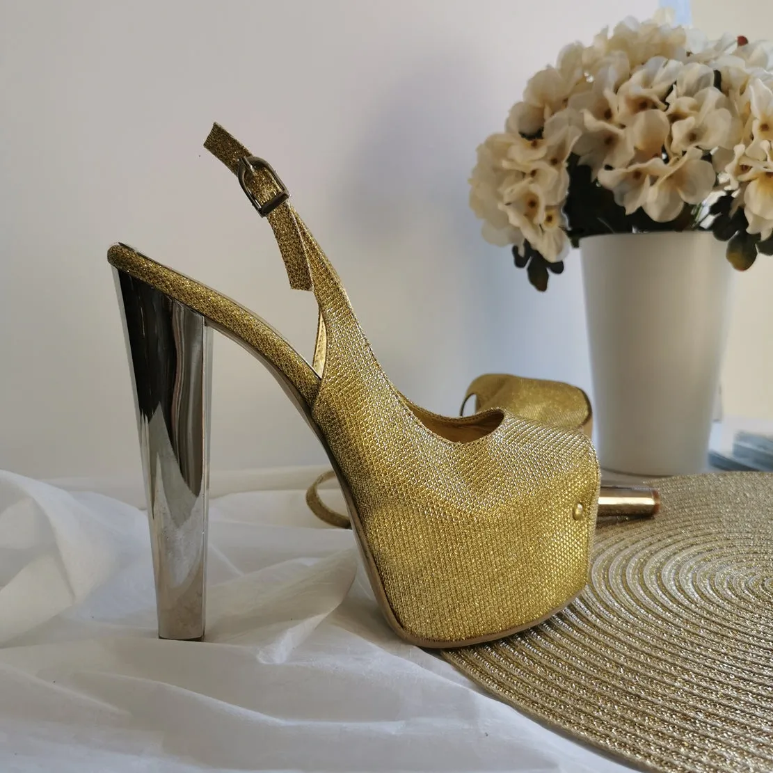 Golden Shine Peep Toe Platforms