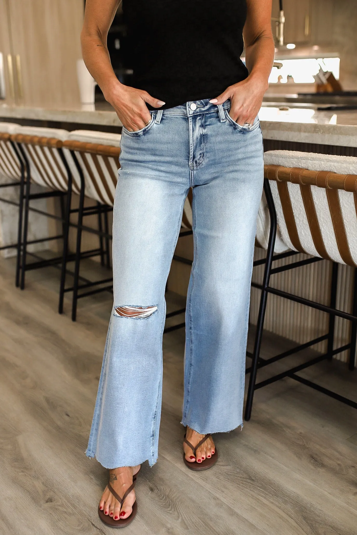 Margeau Raw Hem Wide Leg Jeans