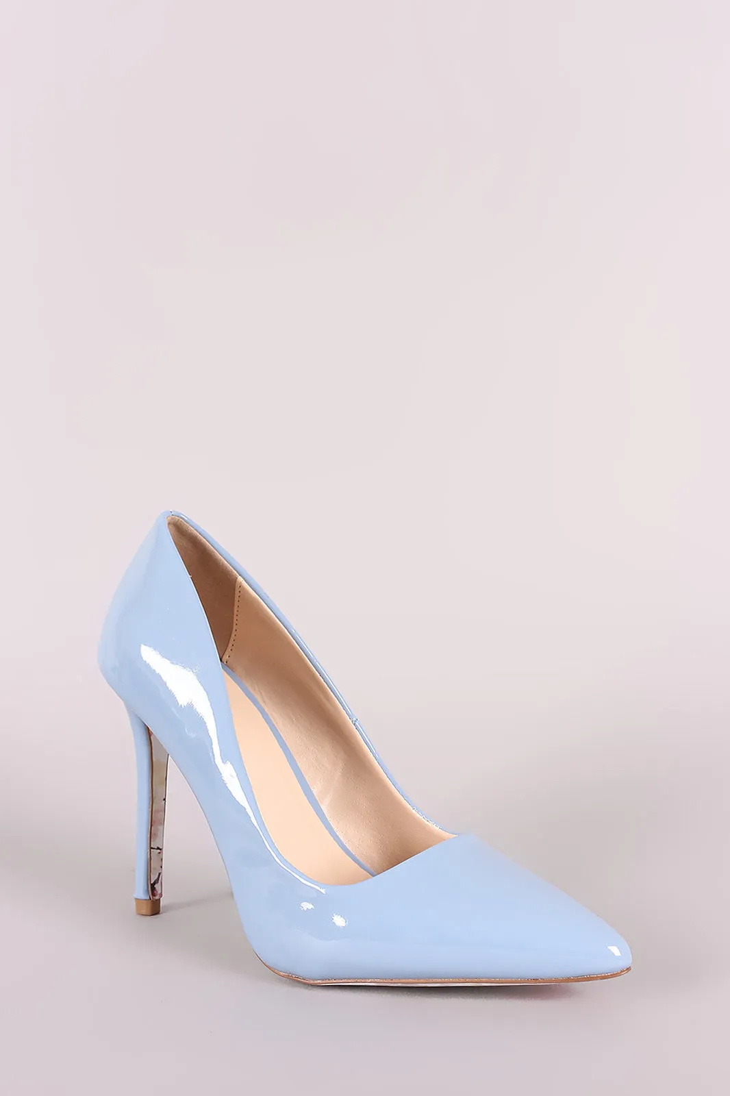 Qupid Patent Pointy Toe Floral Outsole Pump