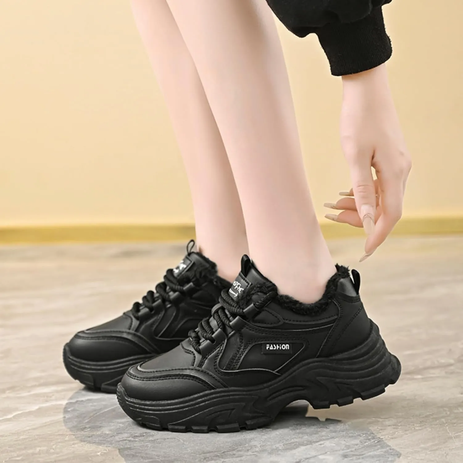 Womens Leather Lace Up Chunky Sneakers with Fur Lined Casual Non-Slip Platform Shock Absorbing Heighten Fashion Winter Warm Walking Workout Dad Shoes